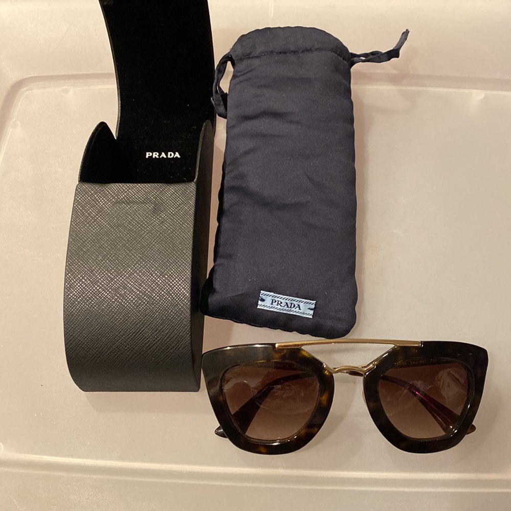 PRADA Cinema sunglasses 🕶️ made in Italy tortoise & gold sack & case